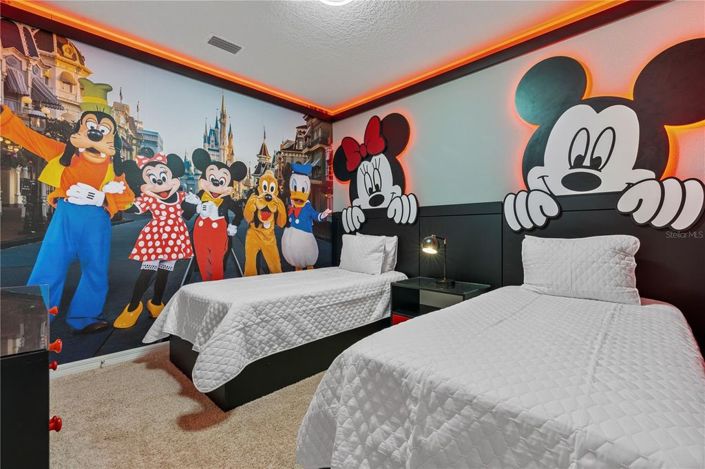 Image No.16-6 Bed House for sale