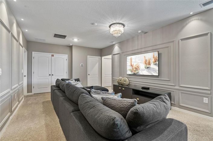 Image No.22-6 Bed House for sale