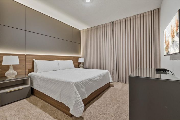 Image No.23-6 Bed House for sale