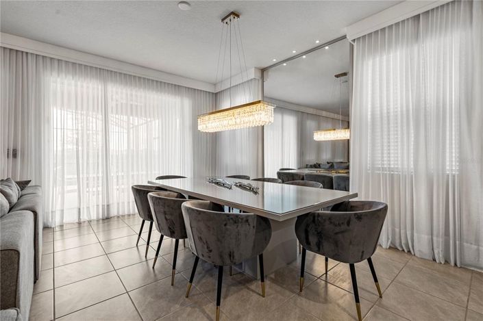 Image No.33-6 Bed House for sale