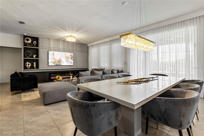 Image No.34-6 Bed House for sale