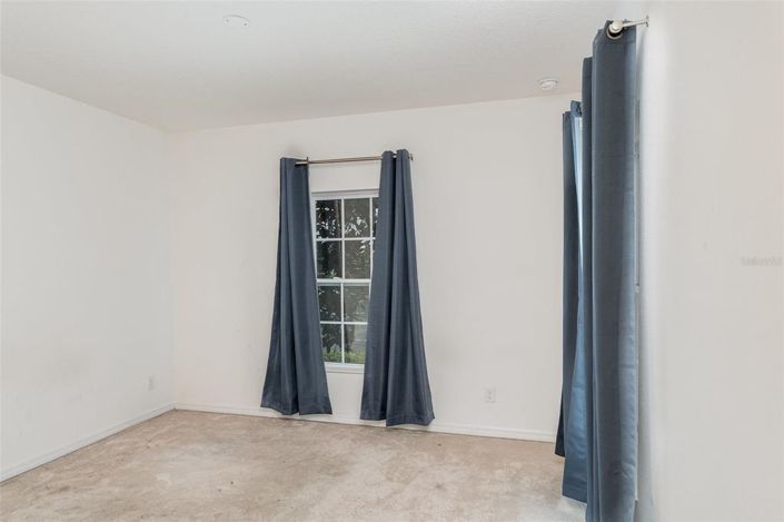 Image No.13-4 Bed Townhouse for sale