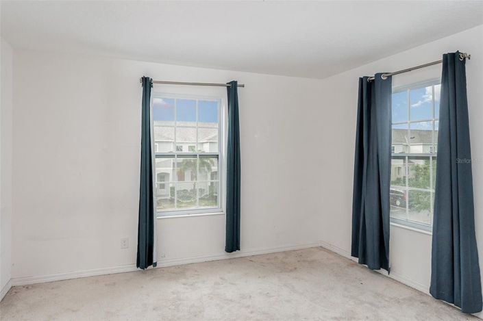 Image No.19-4 Bed Townhouse for sale