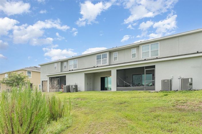 Image No.30-4 Bed Townhouse for sale