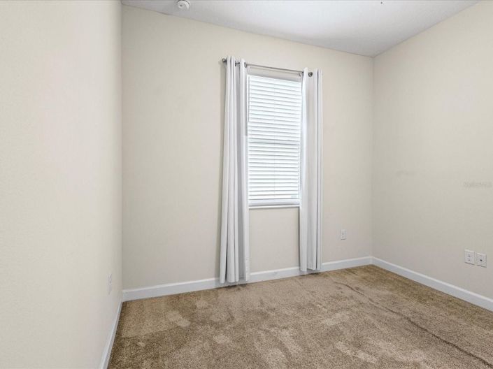 Image No.24-4 Bed House for sale