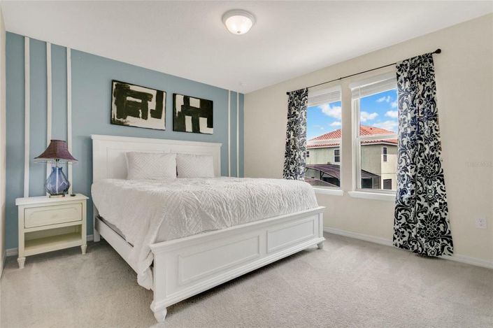 Image No.22-5 Bed House for sale