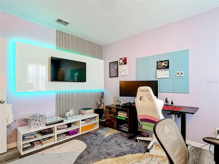 Image No.13-4 Bed House for sale