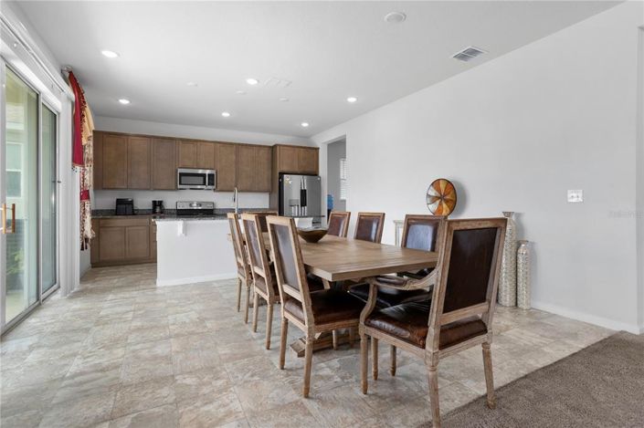 Image No.13-5 Bed House for sale