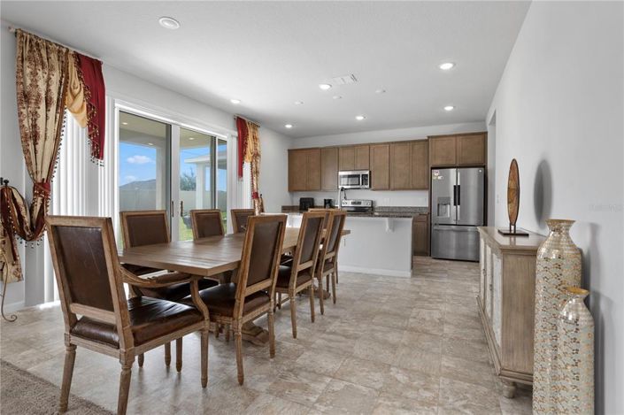 Image No.14-5 Bed House for sale