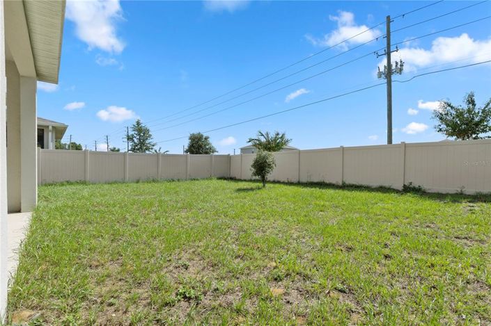 Image No.44-5 Bed House for sale