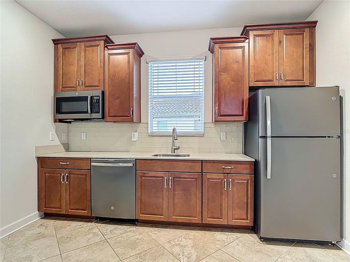 Image No.34-6 Bed House for sale