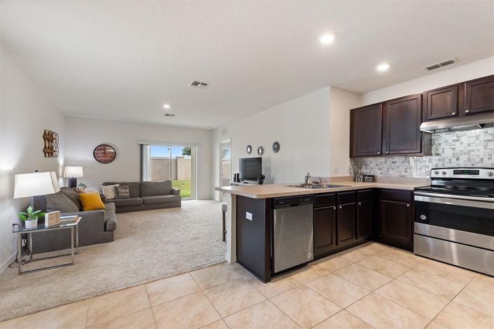 Image No.9-3 Bed House for sale