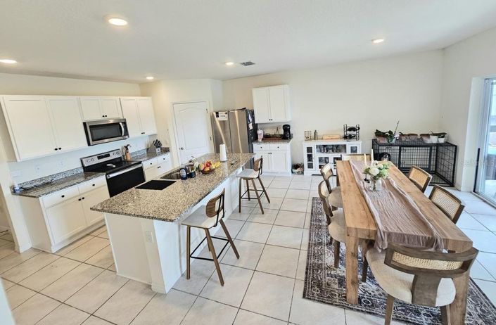 Image No.23-4 Bed House for sale