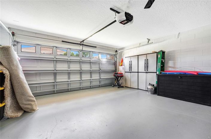 Image No.32-4 Bed House for sale