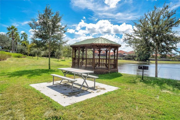 Image No.40-4 Bed House for sale