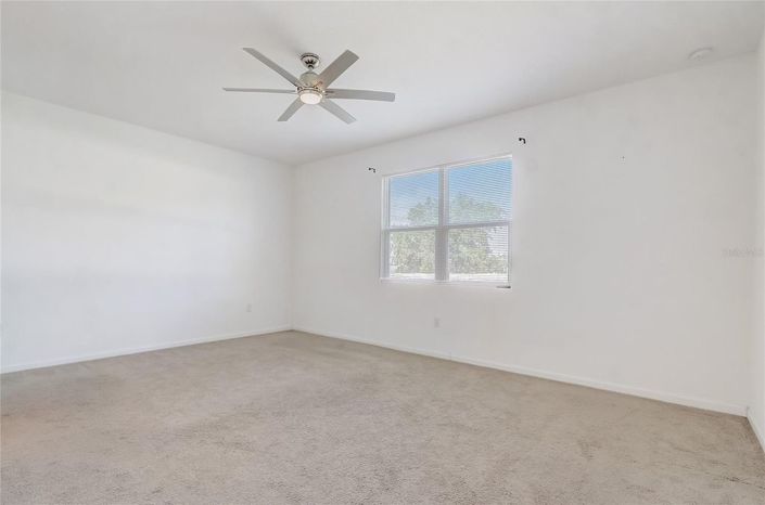 Image No.17-4 Bed House for sale