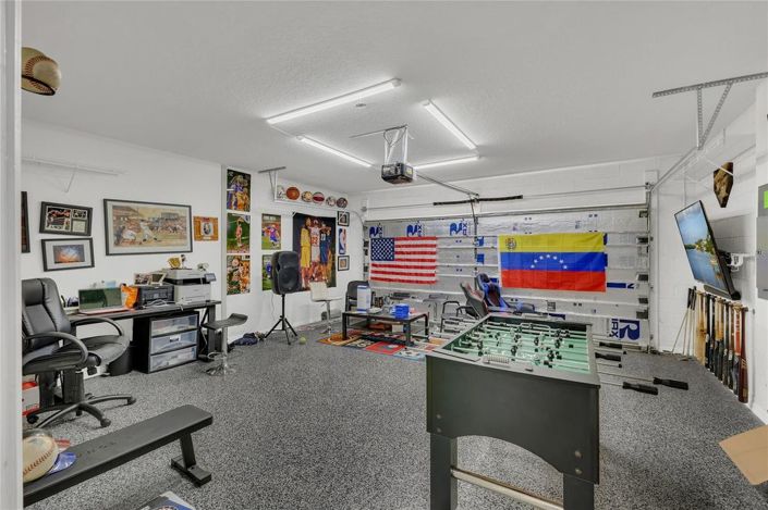 Image No.24-5 Bed House for sale