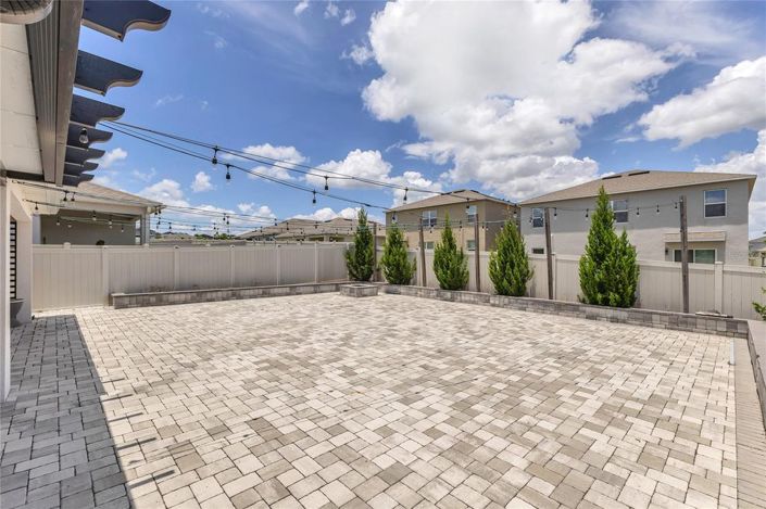 Image No.27-5 Bed House for sale