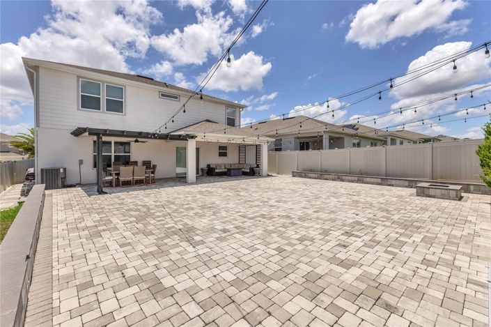 Image No.28-5 Bed House for sale