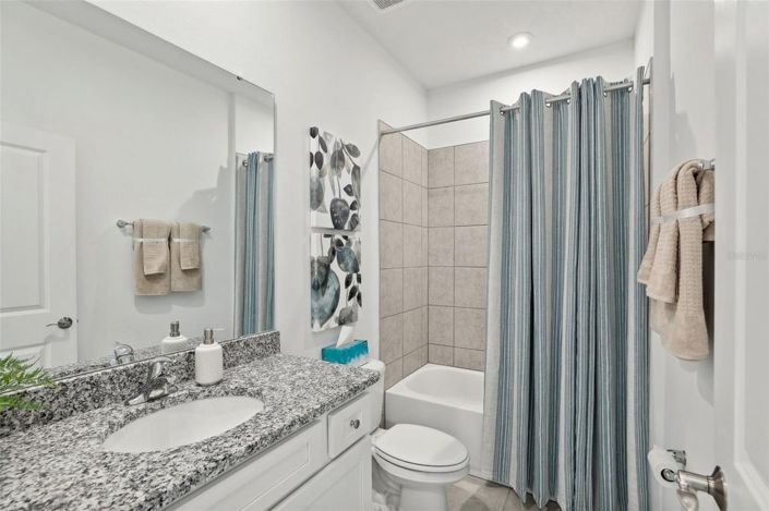 Image No.15-3 Bed House for sale