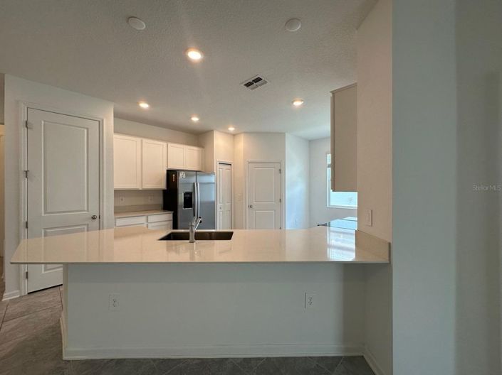 Image No.18-4 Bed House for sale