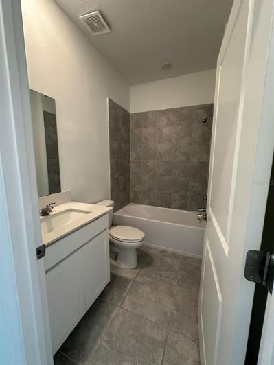 Image No.41-4 Bed House for sale