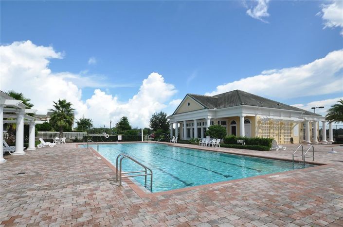 Image No.26-5 Bed House for sale