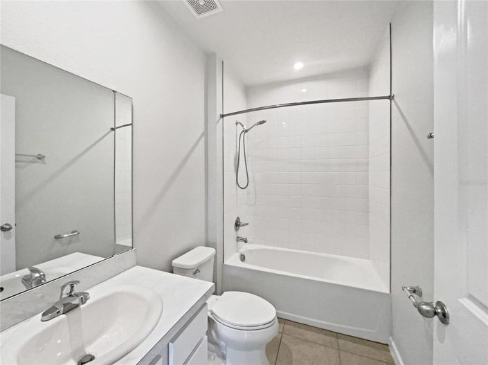 Image No.8-3 Bed House for sale