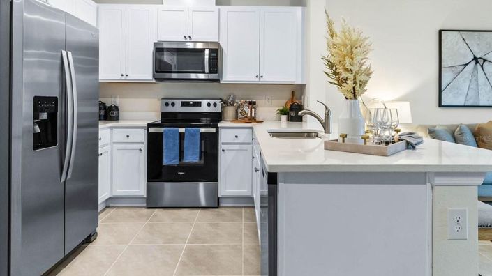 Image No.8-3 Bed Townhouse for sale