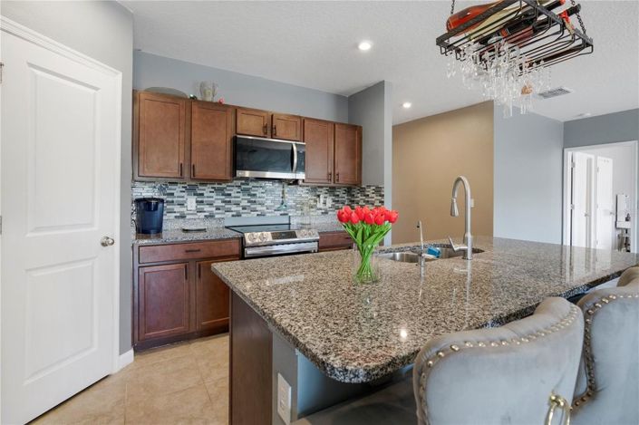 Image No.11-4 Bed House for sale