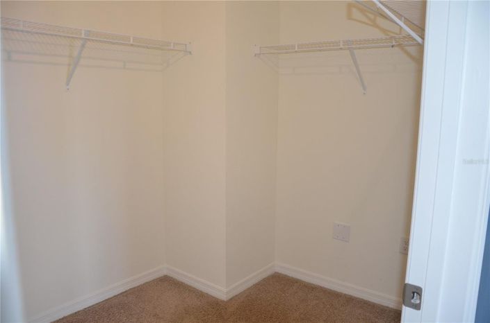 Image No.12-4 Bed House for sale