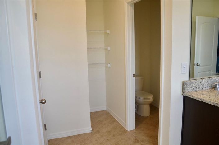 Image No.14-4 Bed House for sale