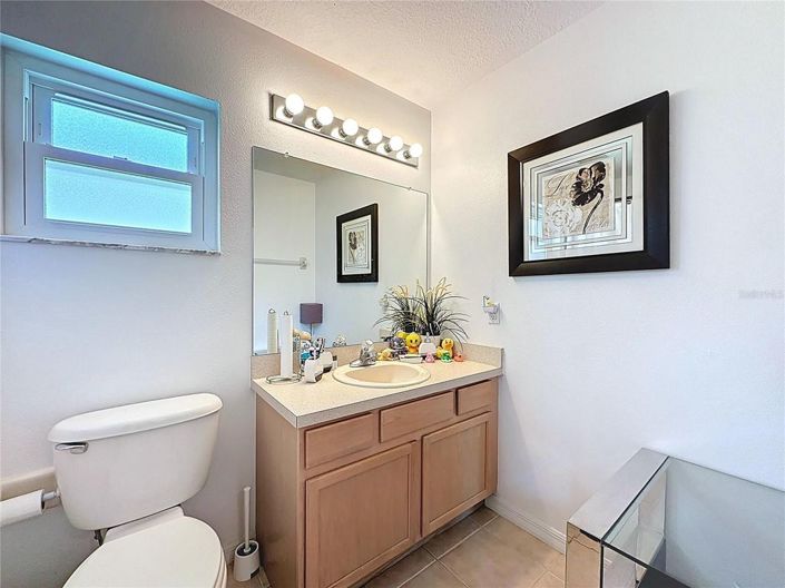 Image No.30-2 Bed House for sale