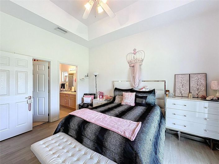 Image No.39-2 Bed House for sale