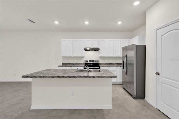 Image No.10-Maison de ville de 3 chambres à vendre à Saint John