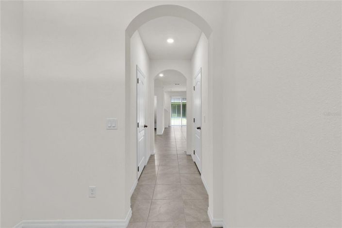 Image No.15-3 Bed Townhouse for sale