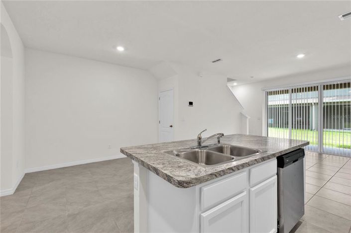 Image No.18-Maison de ville de 3 chambres à vendre à Saint John