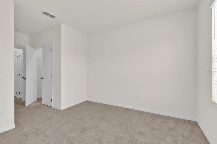 Image No.32-3 Bed Townhouse for sale