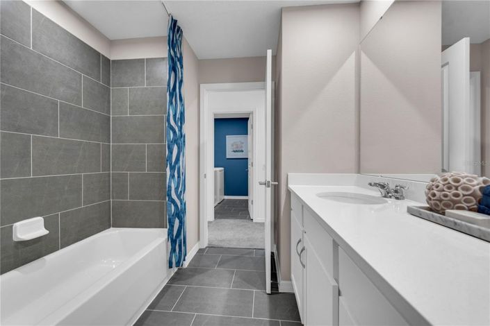 Image No.23-4 Bed House for sale