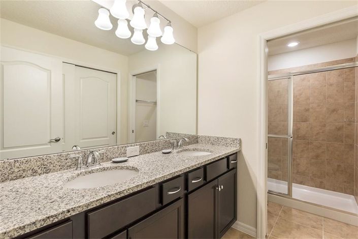 Image No.10-Maison de ville de 5 chambres à vendre à Saint John