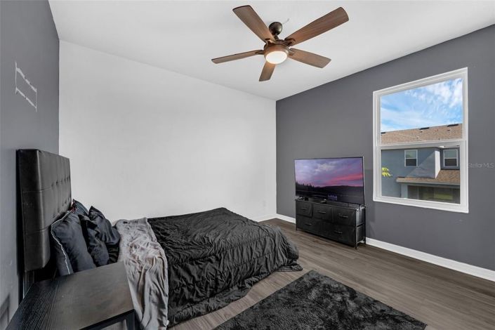 Image No.17-4 Bed House for sale