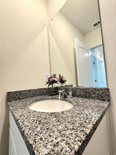 Image No.37-3 Bed Townhouse for sale