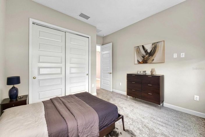 Image No.19-3 Bed House for sale