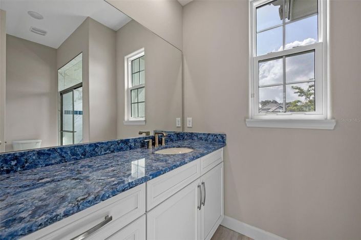 Image No.23-3 Bed House for sale