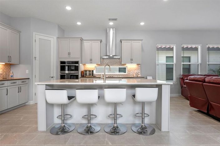 Image No.8-3 Bed House for sale