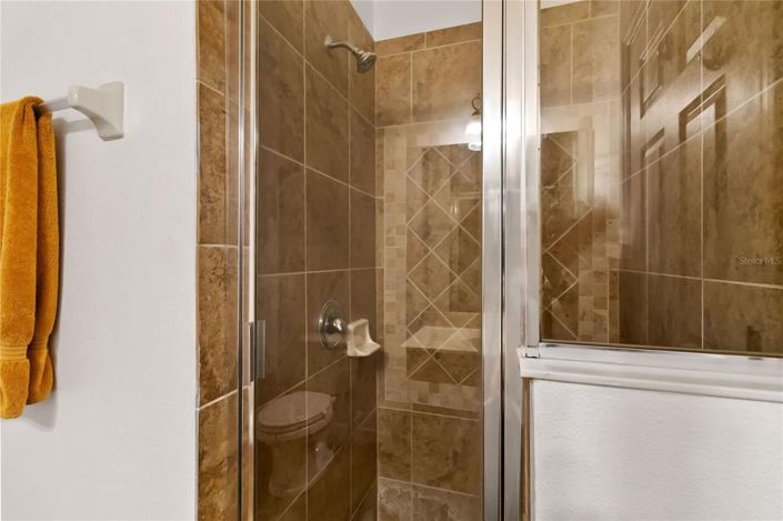 Image No.17-4 Bed House for sale