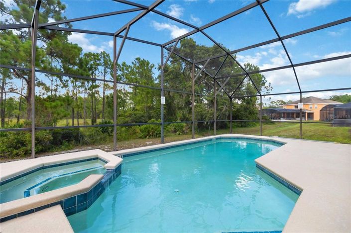 Image No.3-4 Bed House for sale