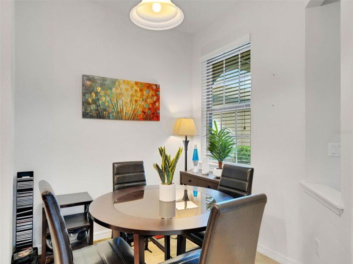 Image No.12-2 Bed House for sale