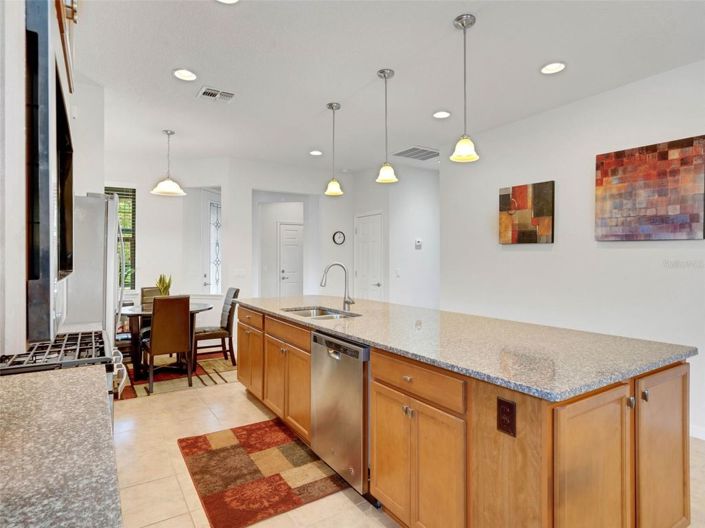 Image No.14-2 Bed House for sale