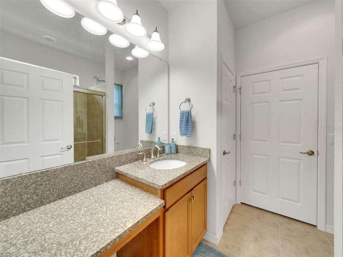 Image No.18-2 Bed House for sale